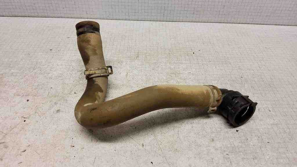 VOLKSWAGEN Caddy 3 generation (2004-2015) Chladiace hadice 1K0122291 32567889