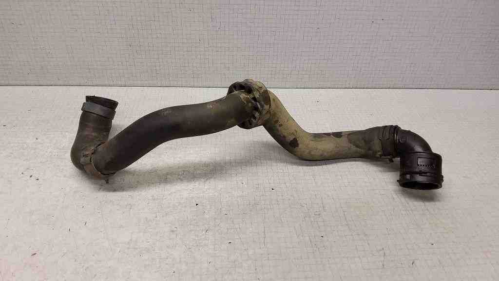VOLKSWAGEN Caddy 3 generation (2004-2015) Chladiace hadice 7M3122291B 32567951