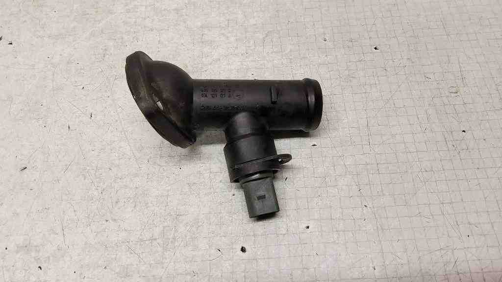 VOLKSWAGEN Caddy 3 generation (2004-2015) Chladiace hadice 03G121121D 32567953