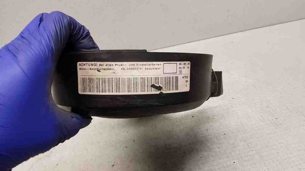 VOLKSWAGEN Caddy 3 generation (2004-2015) Timing belt protection cover 045109107F 32567955