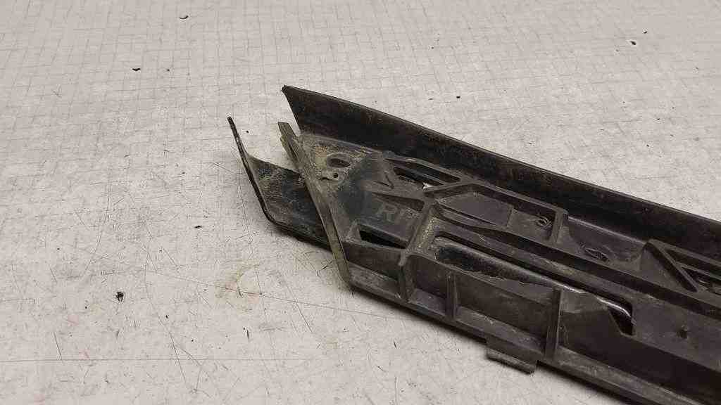 VOLKSWAGEN Caddy 3 generation (2004-2015) Держатель бампера передний правый 1T0807050,1T0807936 32567970
