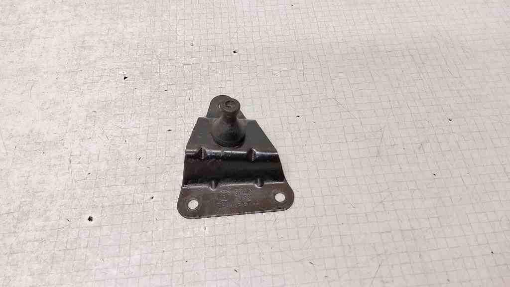 VOLKSWAGEN Transporter T5 (2003-2015) Citas virsbūves detaļas 7H0129617A 32568028