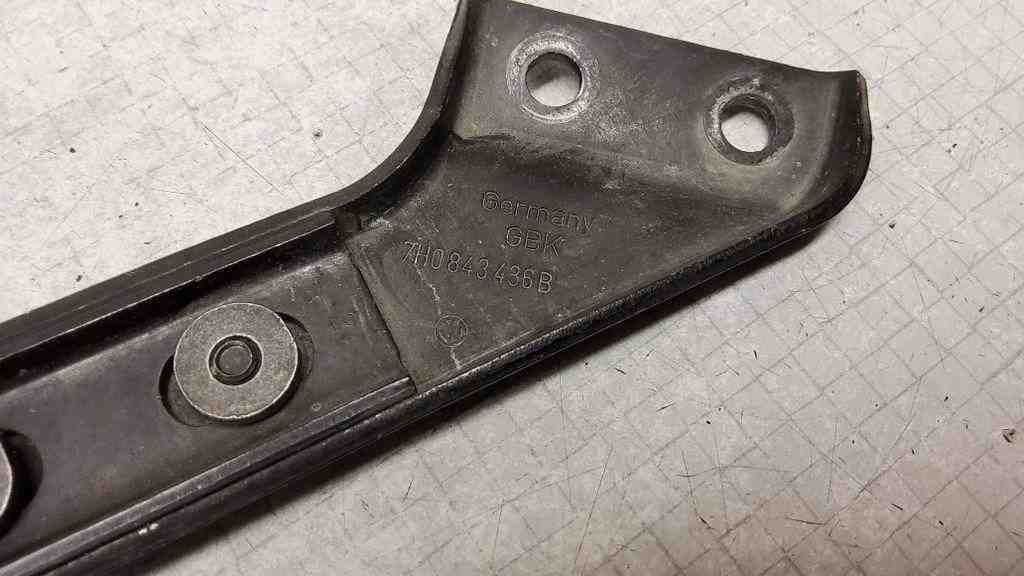 VOLKSWAGEN Transporter T5 (2003-2015)  Sliding door hinge 7H0843436B,7H0843311B,7H0843398B,7H0843414,7H0843336A 32568044