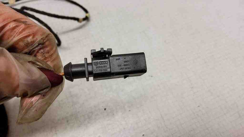 VOLKSWAGEN Transporter T5 (2003-2015) Contact door connector 0400670016,7H0692AB,1J0973803,7H0907438,1J0973713,7H0907496A 32568048