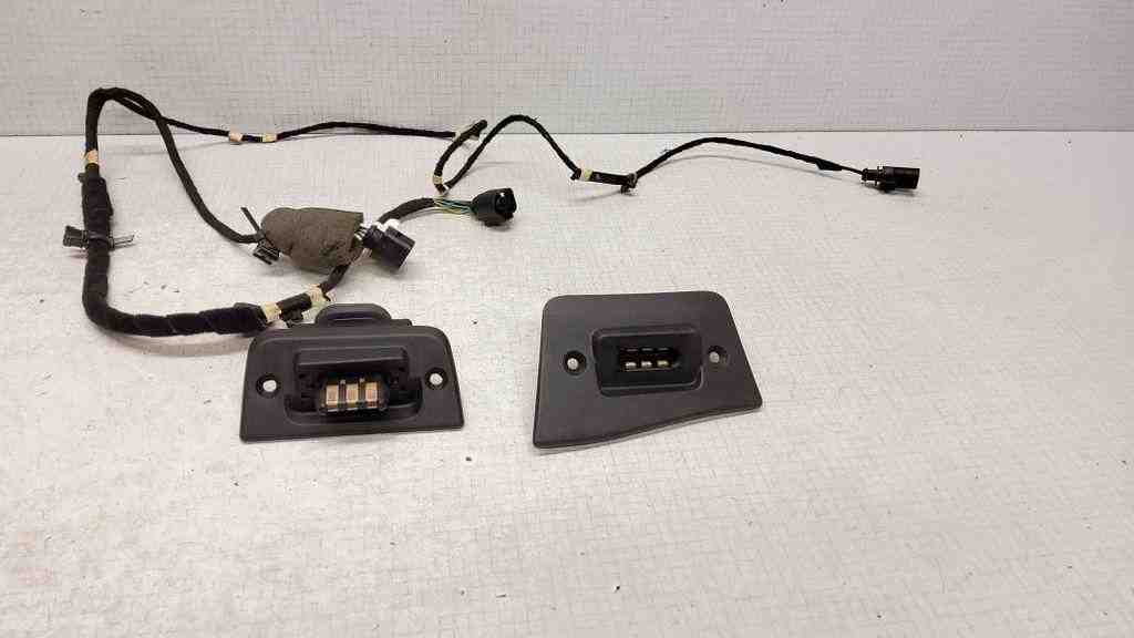 VOLKSWAGEN Transporter T5 (2003-2015) Contact door connector 0400670016,7H0692AB,1J0973803,7H0907438,1J0973713,7H0907496A 32568048