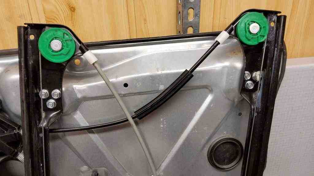 VOLKSWAGEN Transporter T5 (2003-2015) Other Interior Parts 1J0827417 32568067