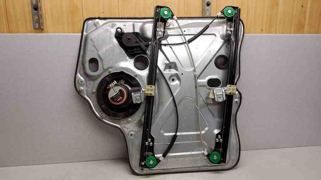 VOLKSWAGEN Transporter T5 (2003-2015) Other Interior Parts 1J0827417 32568067