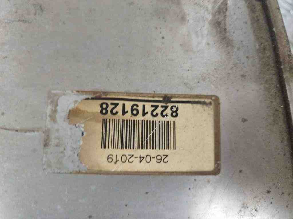 VOLVO XC60 2 generation (2017-2024) Aizmugurējais izpūtēja bundulis 82219128,26042019 32417946