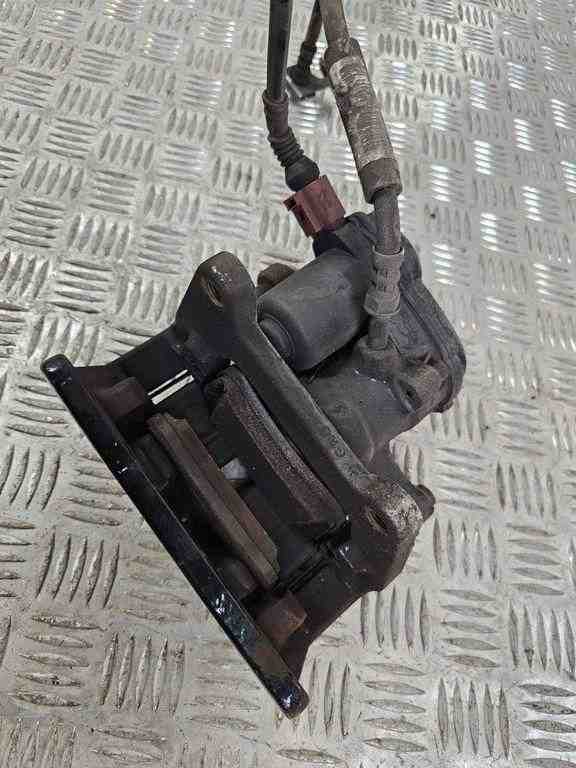 AUDI A5 8T (2007-2016) Rear Left Brake Caliper 32420332
