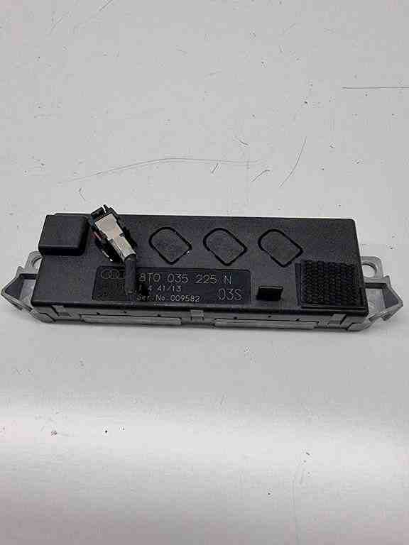 AUDI A5 8T (2007-2016) Bootlid Antenna Amplifier 009582,8T0035225N 32420394