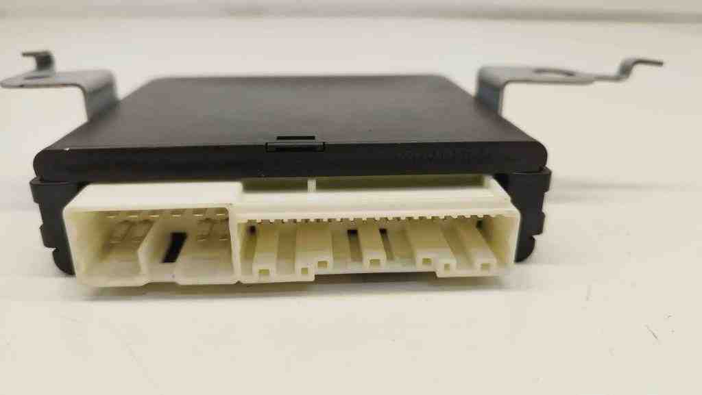 TOYOTA RAV4 5 generation (XA50) (2018-2024) Bootlid Control Unit 8922242101 32420574