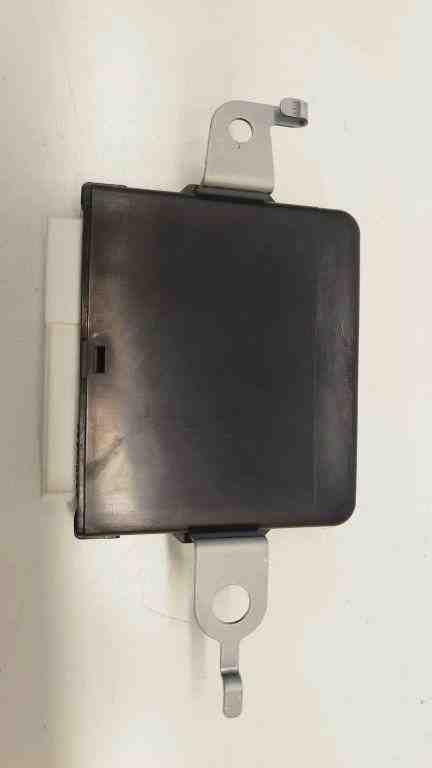 TOYOTA RAV4 5 generation (XA50) (2018-2024) Bootlid Control Unit 8922242101 32420574