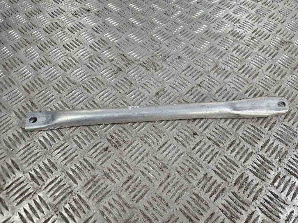 BMW 5 Series F10/F11 (2009-2017) Другие части внутренние двигателя 7180316 32420626