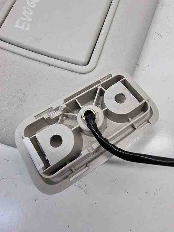 LAND ROVER Range Rover Evoque L538 (1 gen) (2011-2020) Защита от солнца правая JLR04100P 32421431