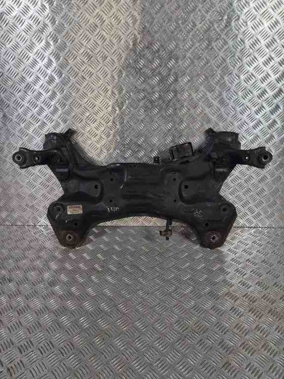 HYUNDAI i40 VF (1 generation) (2011-2020) Front Suspension Subframe 624013Z100 32422379