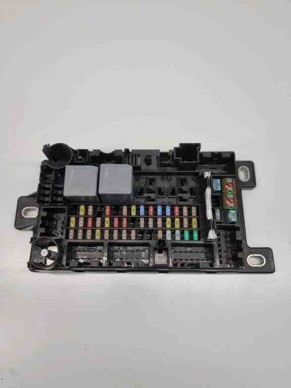 LAND ROVER Range Rover Evoque L538 (1 gen) (2011-2020) Fuse box K8D214A073BD 32422655