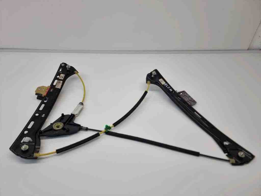MERCEDES-BENZ E-Class W213/S213/C238/A238 (2016-2024) Aizmugurējo kreiso durvju logu pacēlājs A2057204327 32422732
