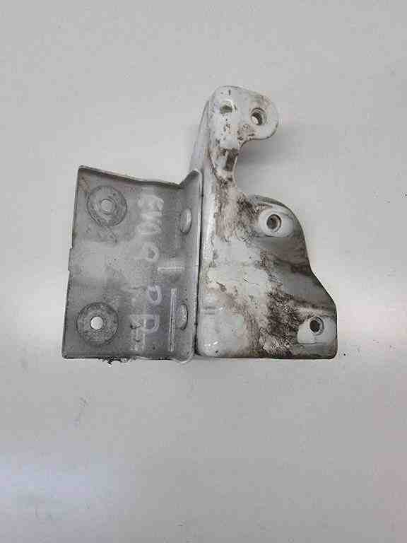 LAND ROVER Range Rover Evoque L538 (1 gen) (2011-2020) Front Right Fender Holder BJ3216E128A 32422825