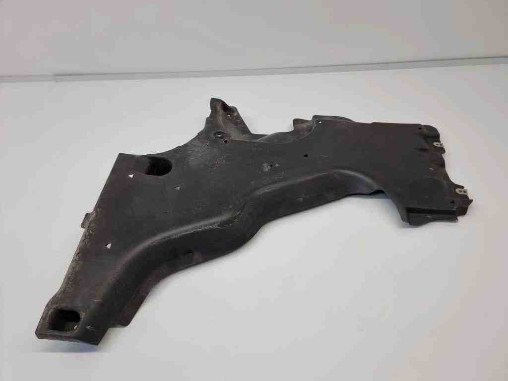 BMW 5 Series G30/G31 (2016-2023) Right Side Underbody Cover 7441178 32422906