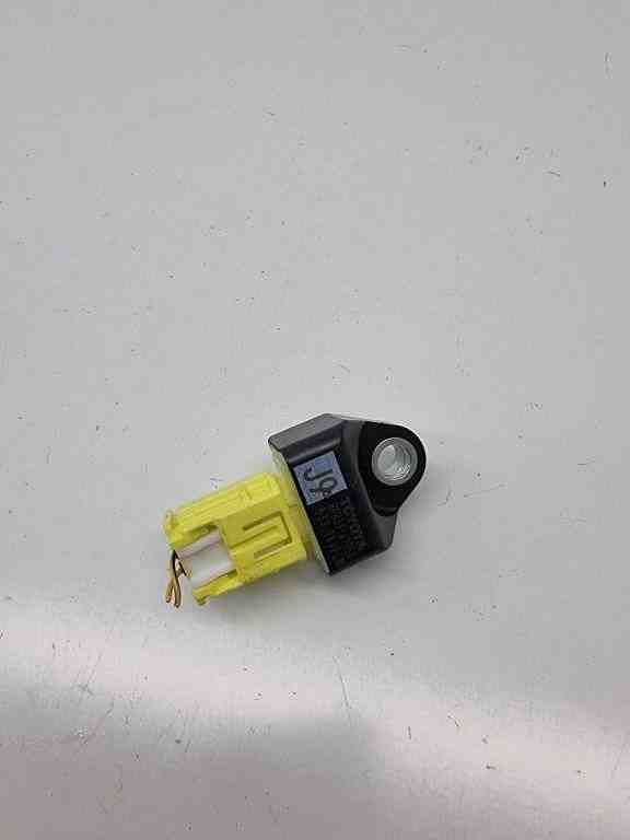 TOYOTA RAV4 5 generation (XA50) (2018-2024) Front Left Impact Sensor 8983147050 32423533