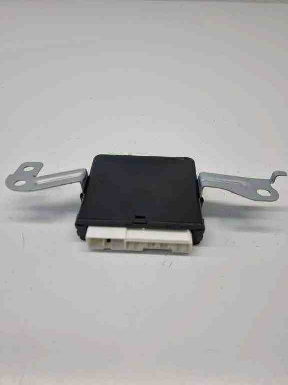 LEXUS NX 2 generation (2021-2023) Bootlid Control Unit 8922278040 32423821