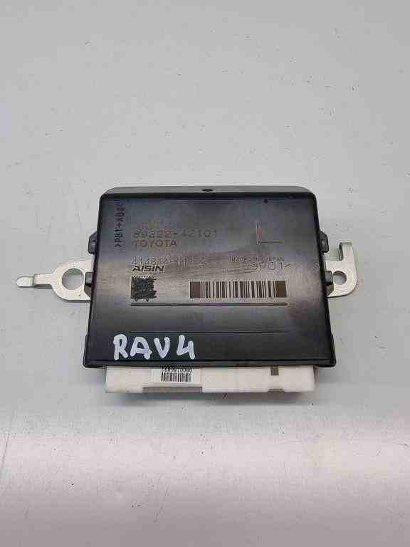 TOYOTA RAV4 5 generation (XA50) (2018-2024) Bootlid Control Unit 8922242101 32423827