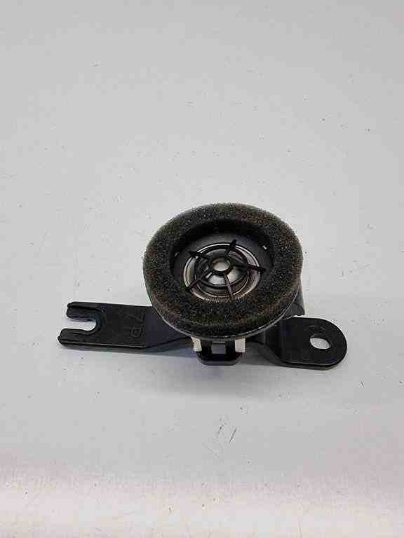 LEXUS RX 4 generation (2015-2024) Aizmugurējo labo durvju skaļrunis 8615048050 32423997