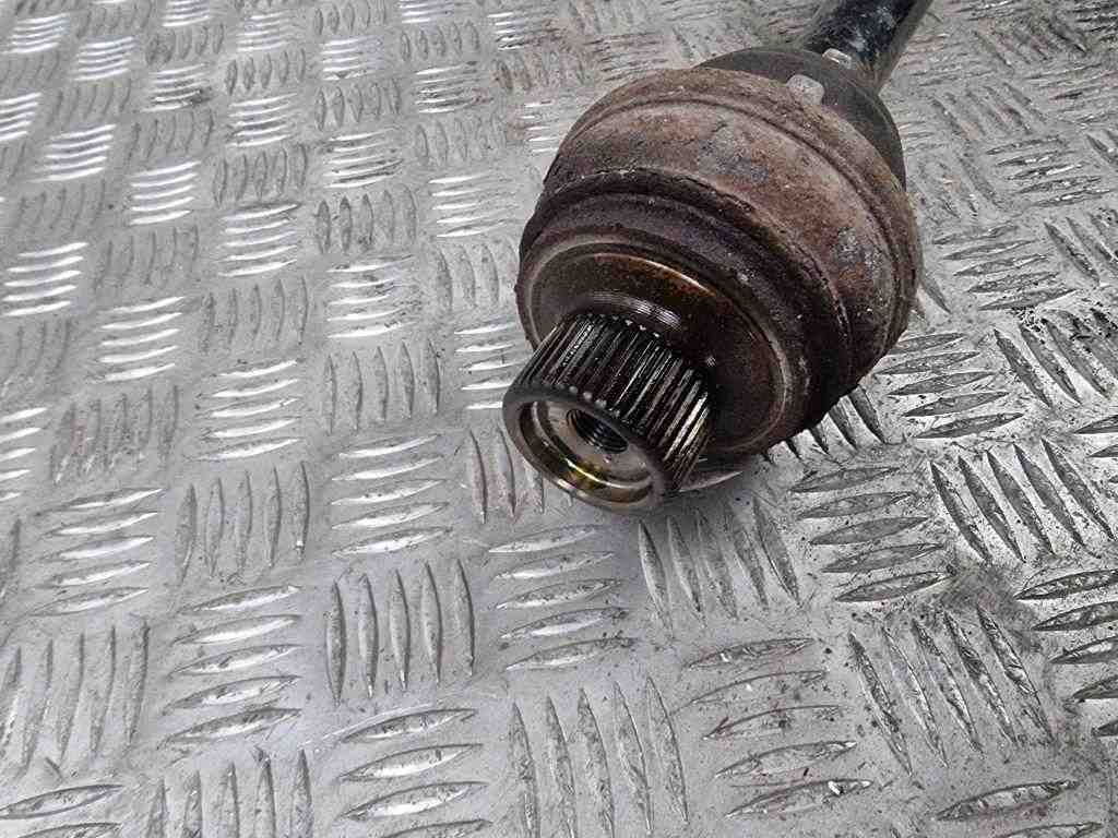 AUDI RS 6 C7 (2013-2020) Полуось задняя левая 8R0501203D,0400000132 32424487