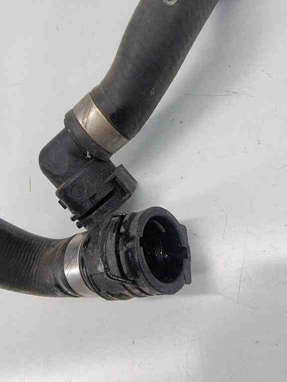 BMW 5 Series G30/G31 (2016-2023) Coolant Hose Pipe 16269713 32424507