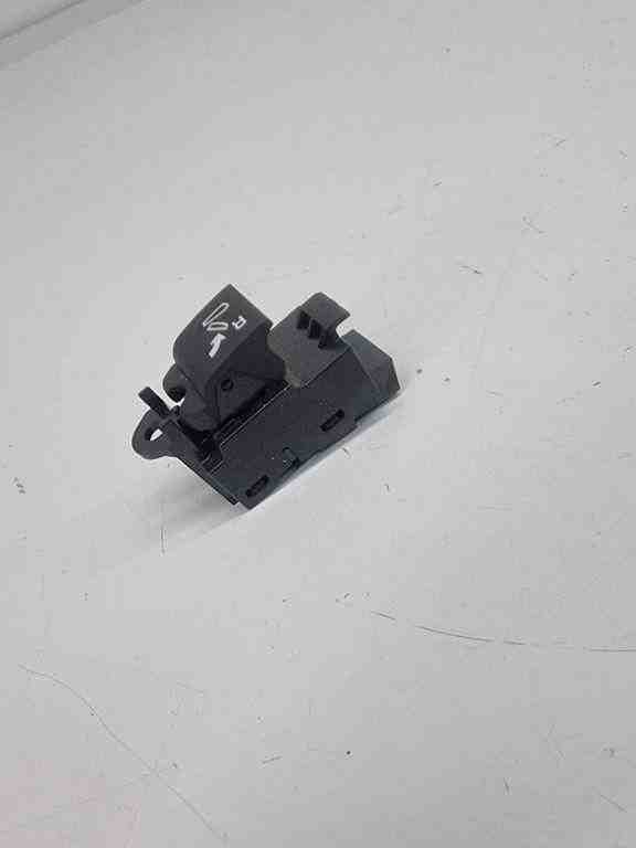 LAND ROVER Discovery Sport 1 generation (2014-2024) Left Seat Control Switches FK7214B704AA,21W023 32424552