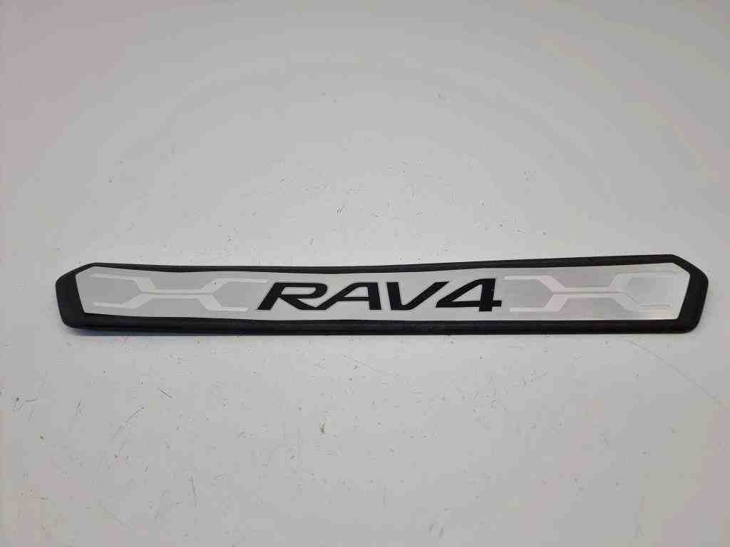 TOYOTA RAV4 5 generation (XA50) (2018-2024) Priekšējā labā sliekšņa apdare 67913YY160 32424927
