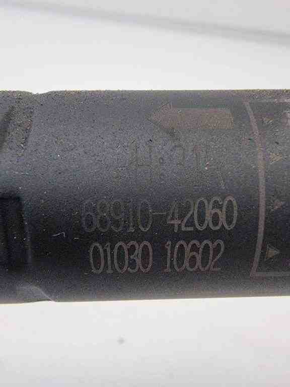 TOYOTA RAV4 5 generation (XA50) (2018-2024) Right Side Tailgate Gas Strut 6891042060 32425047