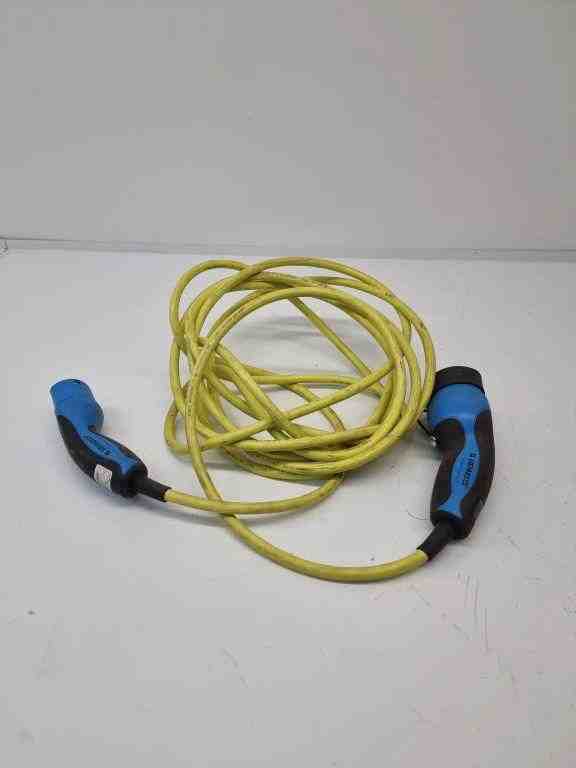 MERCEDES-BENZ C-Class W205/S205/C205 (2014-2023) Battery Cable A0005833898 32425298