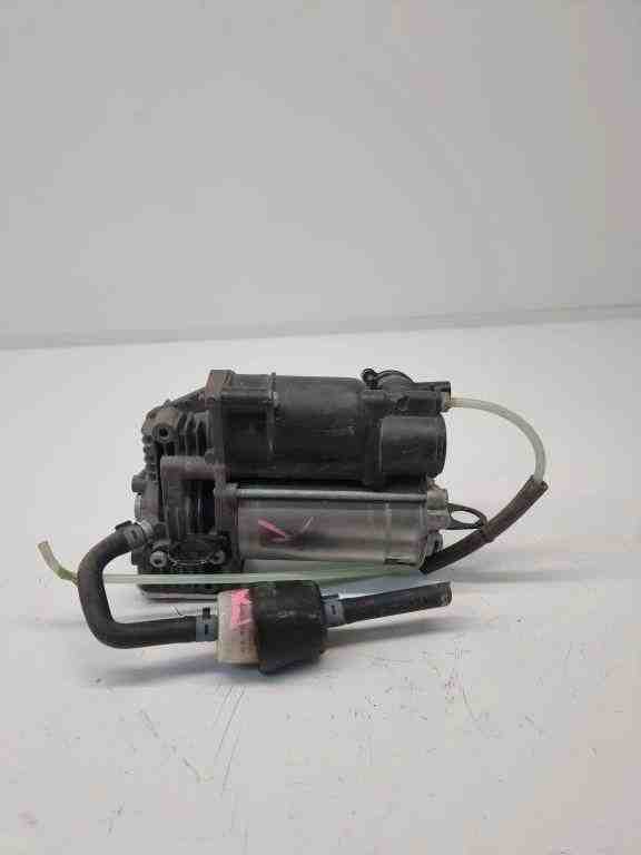 MERCEDES-BENZ CLA-Class C117 (2013-2016) Suspension Compressor A1663200204 32425530
