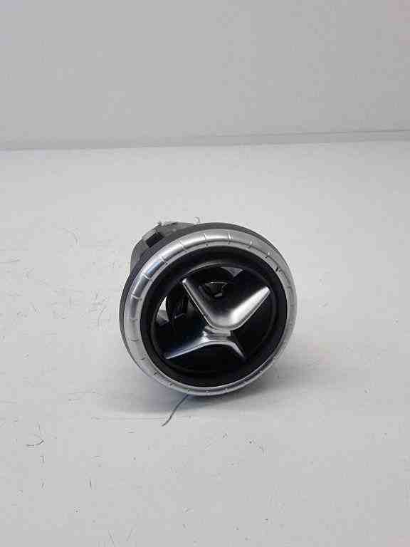 MERCEDES-BENZ CLA-Class C117 (2013-2016) Center console air vents A1178300354 32425545