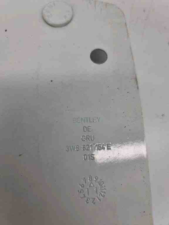 BENTLEY Continental Front Right Fender Holder 3W8821154 32430780