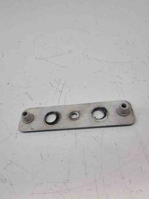 BENTLEY Continental Front Right Fender Holder 32431252