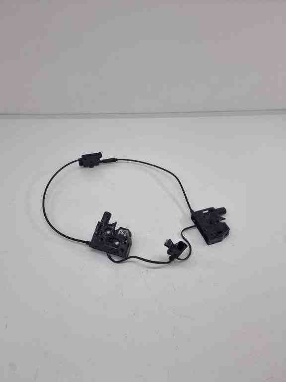 AUDI RS 6 C7 (2013-2020) Bonnet Lock 32434385