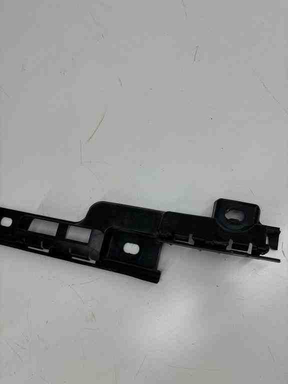 PORSCHE Macan 1 generation (2013-2023) Sideskirt Bracket 95B853557 32434541