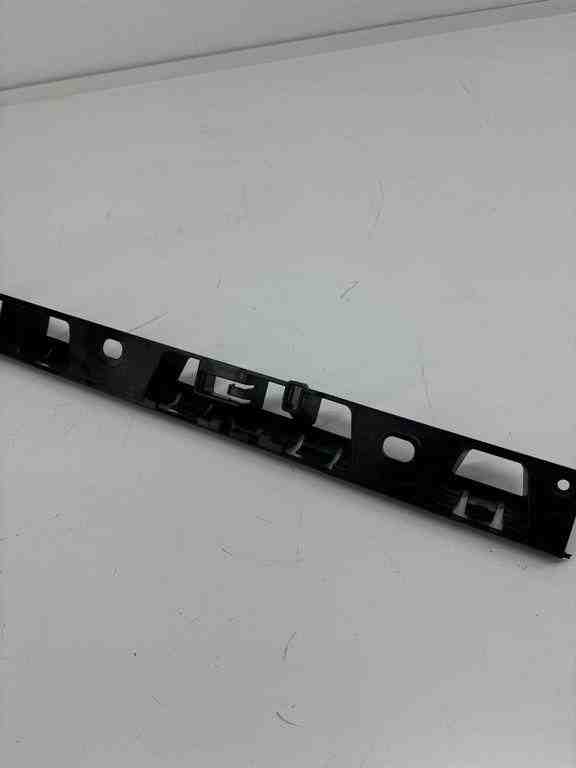 PORSCHE Macan 1 generation (2013-2023) Sideskirt Bracket 95B853557 32434541
