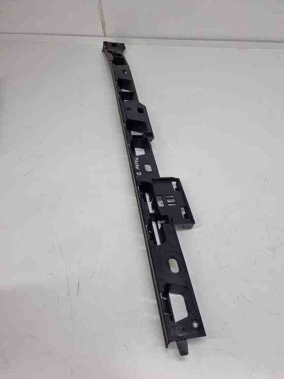 PORSCHE Macan 1 generation (2013-2023) Sideskirt Bracket 95B853538 32434549