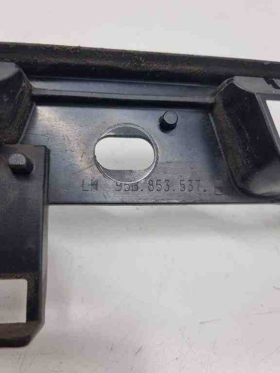 PORSCHE Macan 1 generation (2013-2023) Sideskirt Bracket 95b853537b 32435038