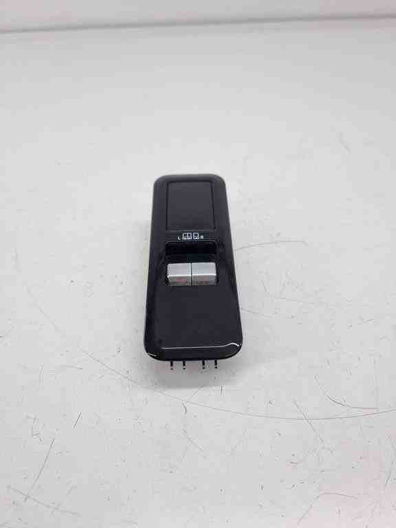 LAND ROVER Range Rover Sport 2 generation (2013-2022) Кнопки управления правым сиденьем M8E214D340BB 32435654