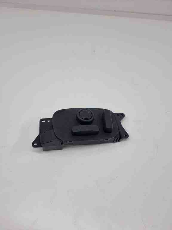 LAND ROVER Range Rover Evoque L538 (1 gen) (2011-2020) Переключатели левого сиденья 91218190290415,30S10335856,GX7314B566GC 32436053
