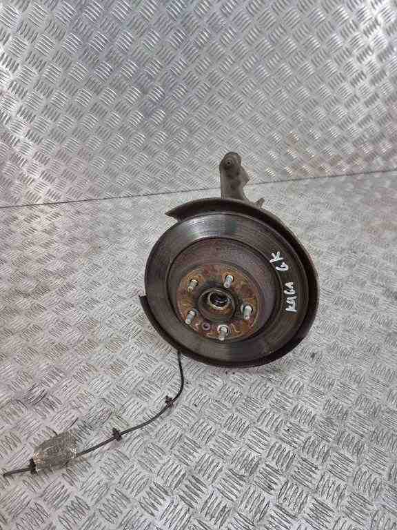 FORD Kuga 1 generation (2008-2013) Rear Left Wheel Hub 32436230