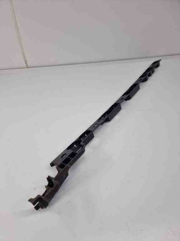 PORSCHE Macan 1 generation (2013-2023) Sideskirt Bracket 95b853558 32436622