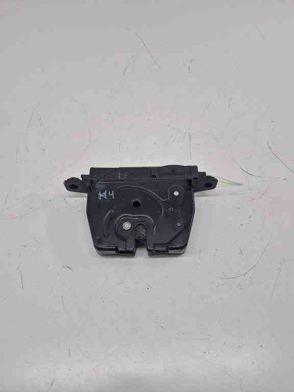 BMW 4 Series F32/F33/F36 (2013-2020) Tailgate Boot Lock 918064107 32437682