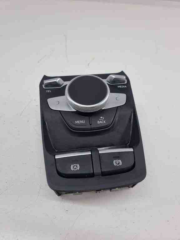 AUDI Q2 1 generation (2016-2024) Safety Battery Terminal (SBK) 81c919614b 32438224