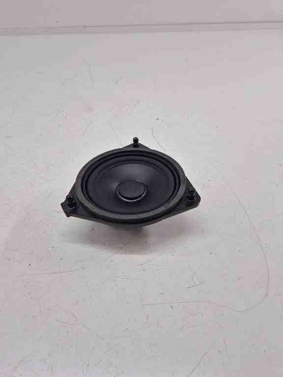 MERCEDES-BENZ GLE W166 (2015-2018) Front Left Door Loudspeaker A2318200702 32438287