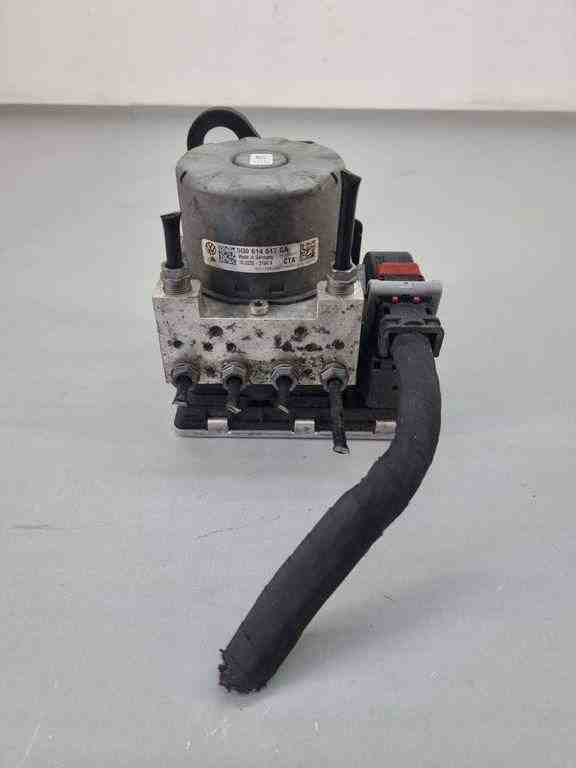 AUDI Q2 1 generation (2016-2024) ABS Pump 5Q0614517GA 32438321